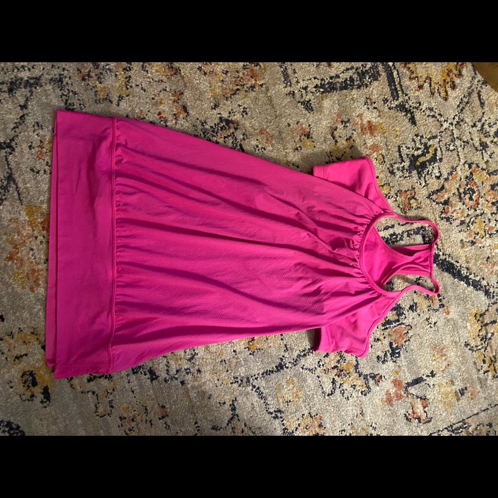 Lululemon top